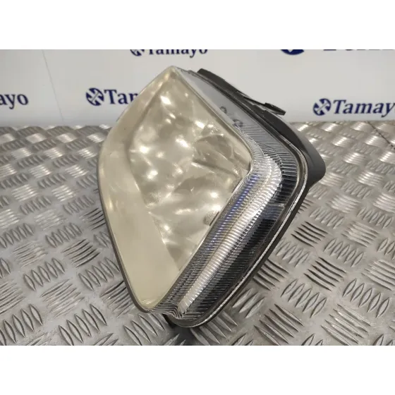 Faro Derecho para Volkswagen Polo Berlina (6N2)