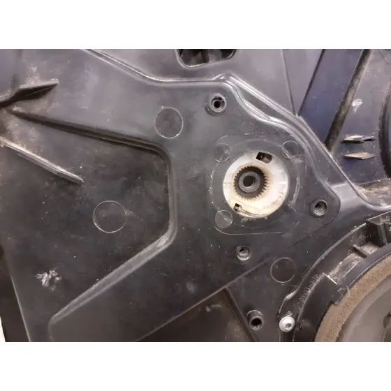 Elevalunas Delantero Izquierdo para Ford Fiesta (Cb1)