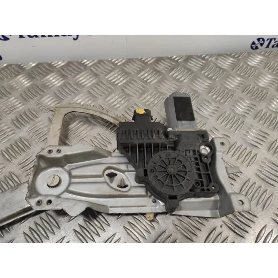 Elevalunas Delantero Derecho para Opel Astra H Ber.