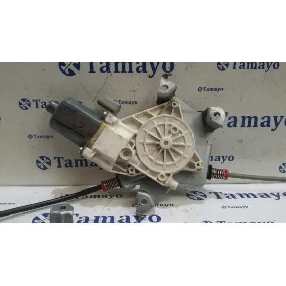 Elevalunas Delantero Izquierdo para Nissan Micra (K12E)