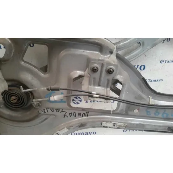 Elevalunas Trasero Derecho para Hyundai Trajet (Fo)