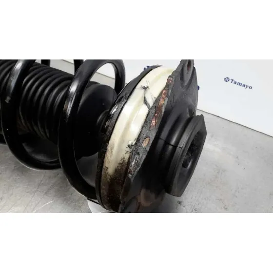 Amortiguador Delantero Derecho para Nissan Pulsar (C13)