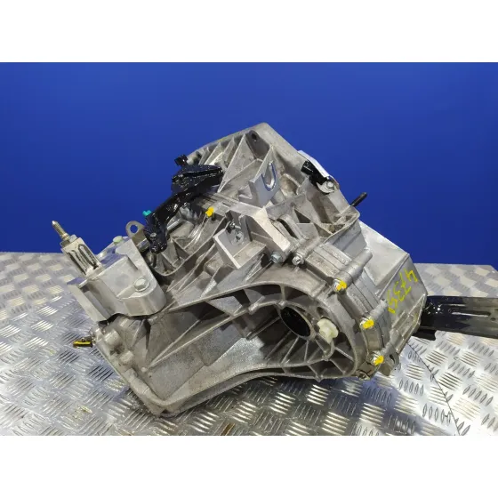 Caja Cambios para Nissan Pulsar (C13)