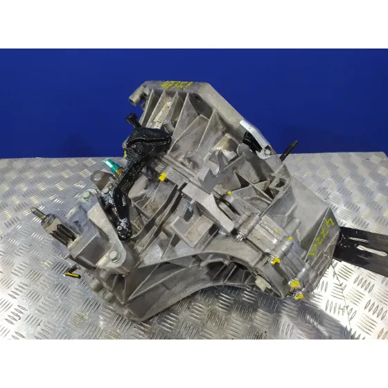 Caja Cambios para Nissan Pulsar (C13)