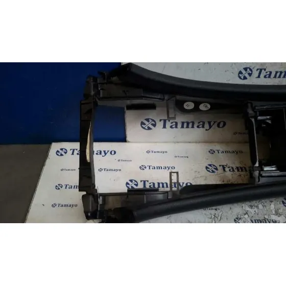 Guantera Central Delantera para Mercedes-Benz Clase C (W203) Sportcoupe