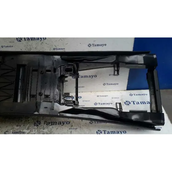 Guantera Central Delantera para Mercedes-Benz Clase C (W203) Sportcoupe