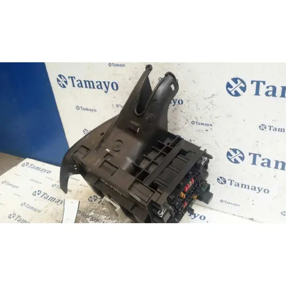Caja Reles / Fusibles para Volkswagen Golf Vii Lim. (5G1)