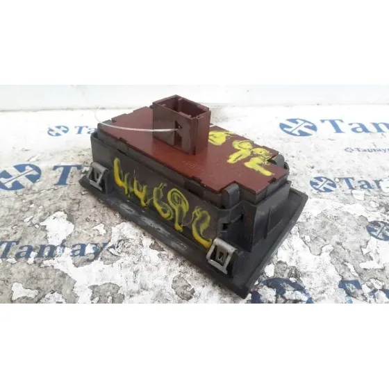 Interruptor Antiniebla para Fiat Ducato Caja Cerrada 11 (Desde 03.02)