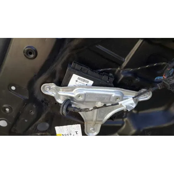 Elevalunas Trasero Derecho para Porsche Cayenne (Typ 9Pa)