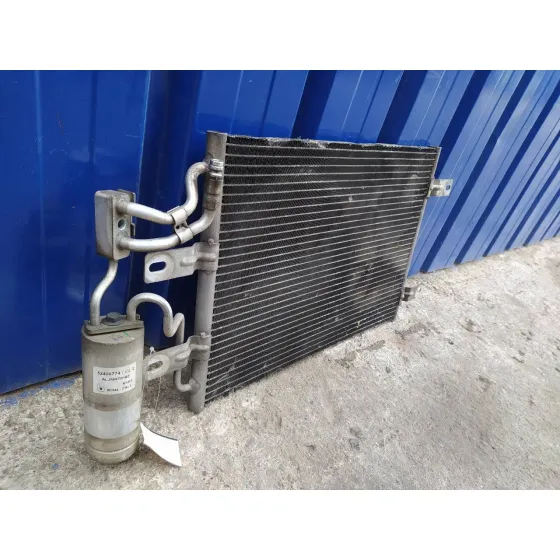 Condensador / Radiador Aire Acondicionado para Opel Meriva
