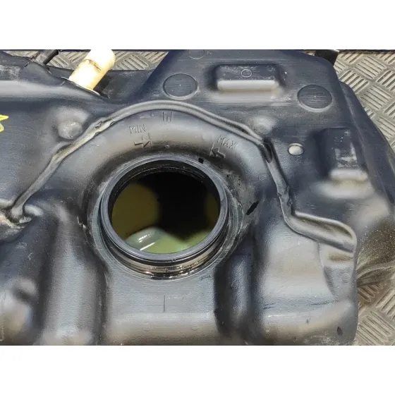 Deposito Combustible para Ford Fiesta (Cb1)