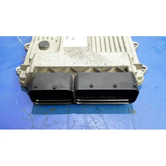 Centralita Motor Uce para Opel Corsa C