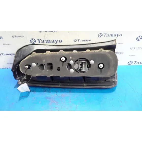 Piloto Trasero Derecho para Fiat Idea (135)
