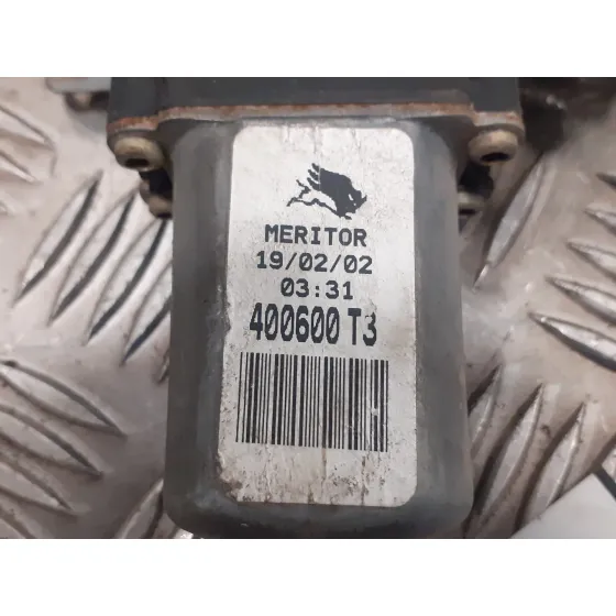 Elevalunas Trasero Derecho para Nissan Primera Berlina (P12)
