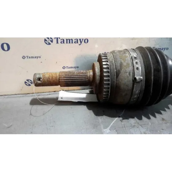 Transmision Delantera Derecha para Nissan Almera Tino (V10M)