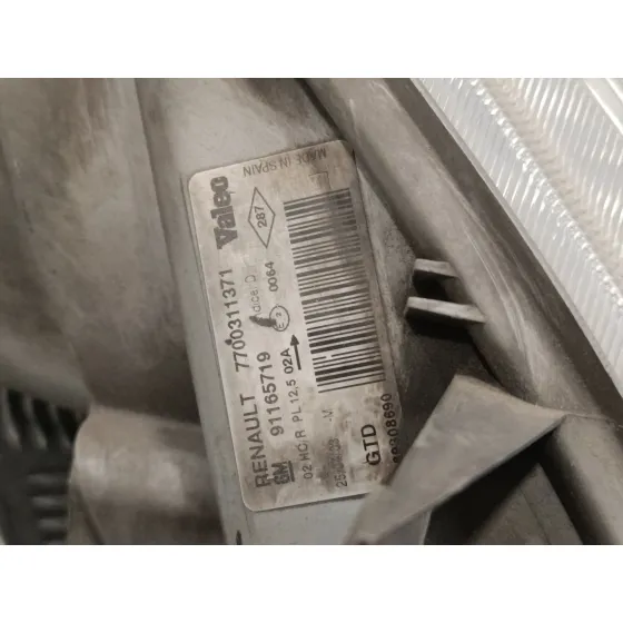 Faro Izquierdo para Renault Trafic Caja Cerrada (Ab 4.01)