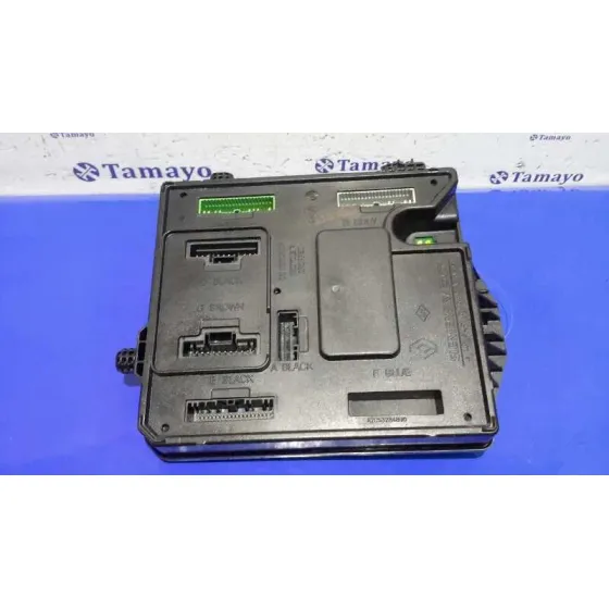 Caja Reles / Fusibles para Renault Megane Iii Berlina 5 P