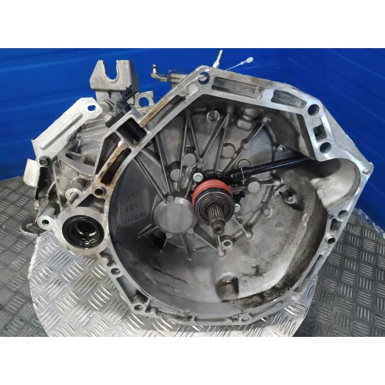 Caja Cambios para Nissan Juke (F15)