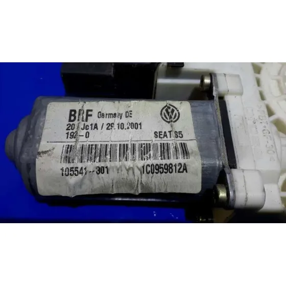 Motor Elevalunas Trasero Derecho para Seat Leon (1M1)