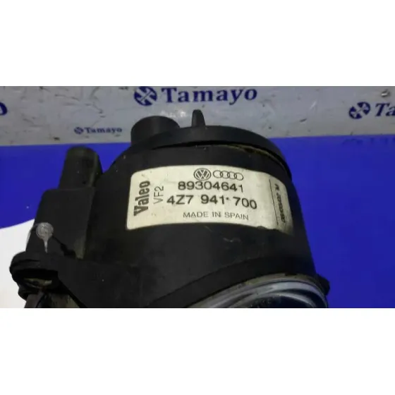 Faro Antiniebla Derecho para Audi Allroad Quattro (4B5)