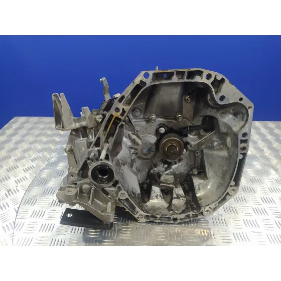 Caja Cambios para Renault Clio Ii Fase Ii (B/Cb0)