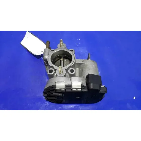 Caja Mariposa para Opel Corsa C