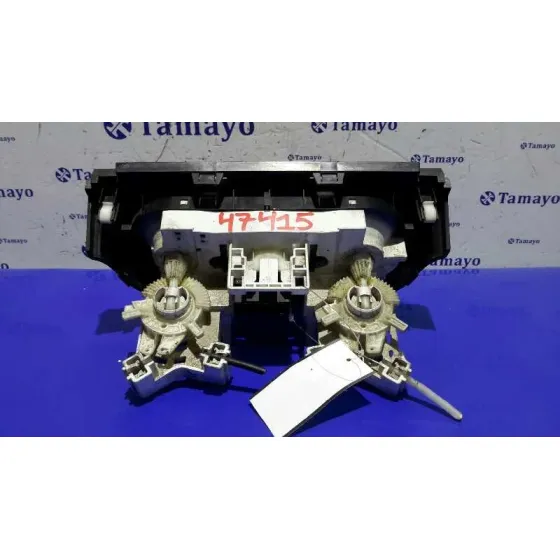 Mando Climatizador para Suzuki Swift Berlina (Mz)