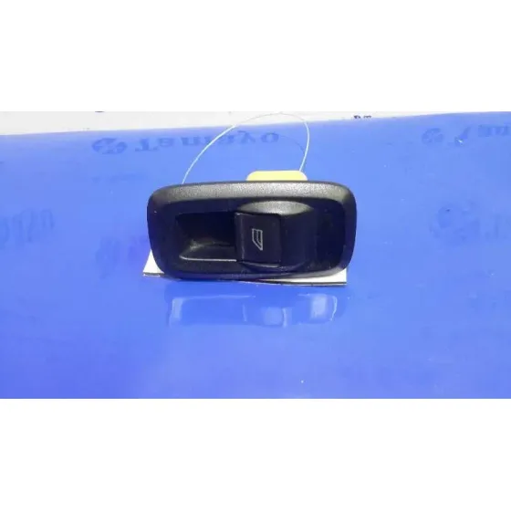 Mando Elevalunas Delantero Derecho para Ford Fiesta (Cb1)