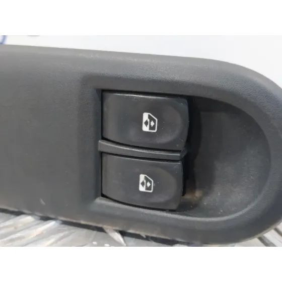 Mando Elevalunas para Renault Clio Iii