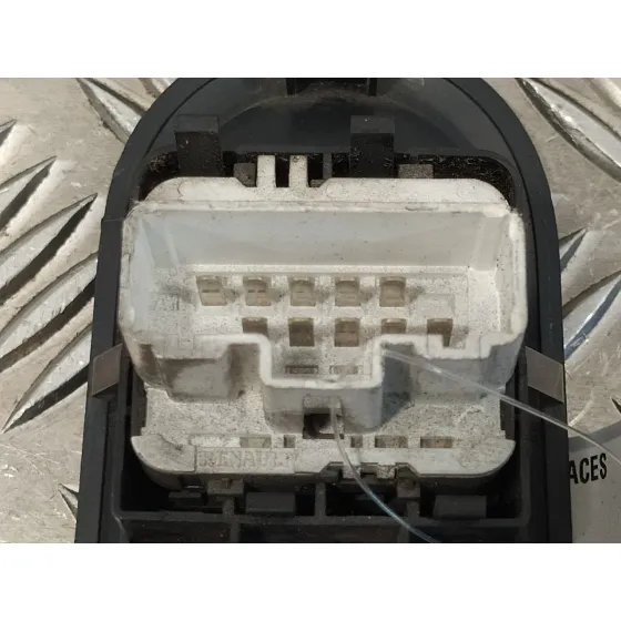 Mando Elevalunas para Renault Clio Iii