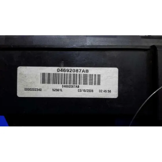 Caja Reles / Fusibles para Jeep Commander (Xk, Xh)