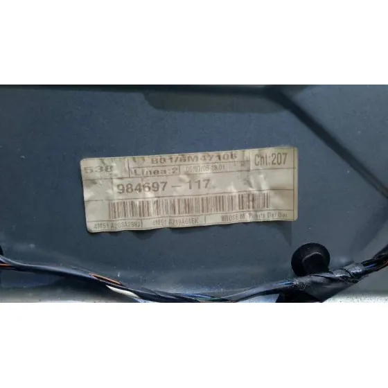 Elevalunas Delantero Derecho para Ford Focus Berlina (Cap)
