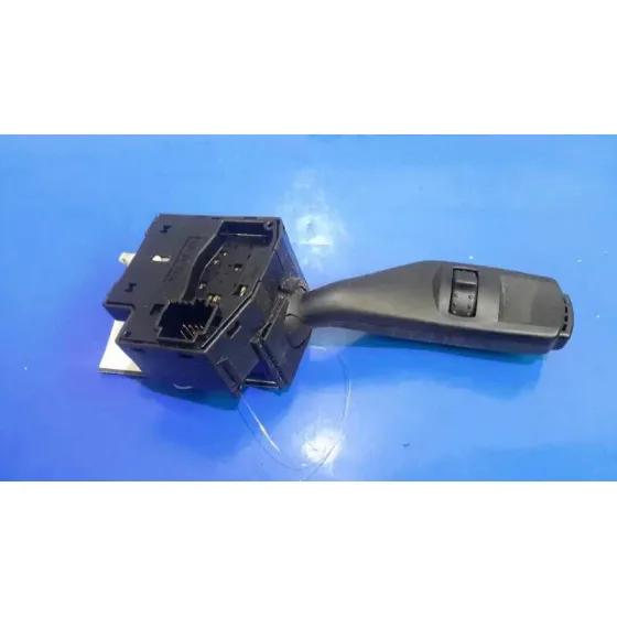 Mando Intermitentes para Ford Focus Berlina (Cap)