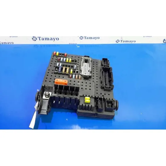 Caja Reles / Fusibles para Volvo Xc90