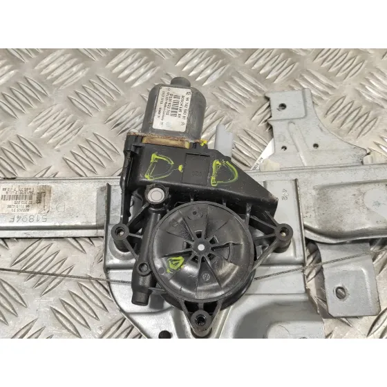 Elevalunas Delantero Derecho para Peugeot 208