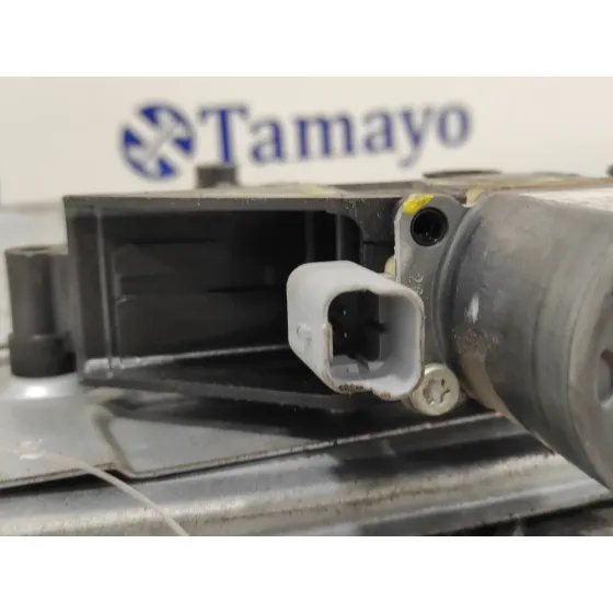 Elevalunas Delantero Derecho para Peugeot 208