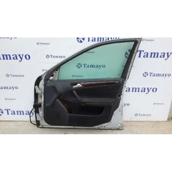 Puerta Delantera Derecha para Mercedes-Benz Clase C (W203) Berlina