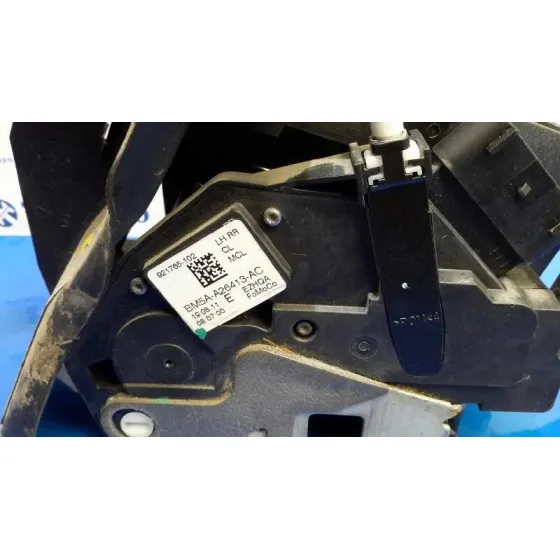 Cerradura Puerta Trasera Izquierda para Ford Focus Lim. (Cb8)