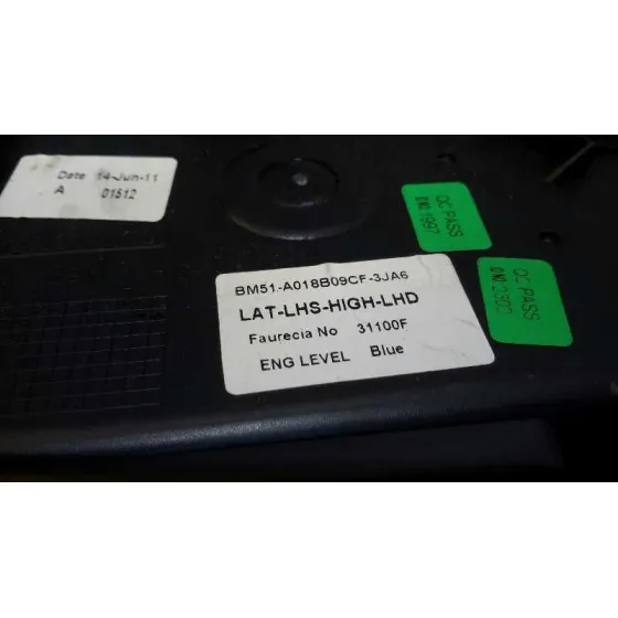 Rejilla Aireadora para Ford Focus Lim. (Cb8)