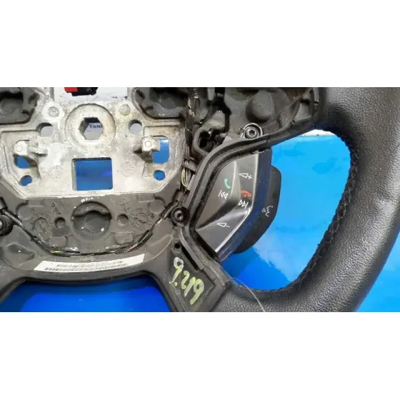 Volante para Ford Focus Lim. (Cb8)