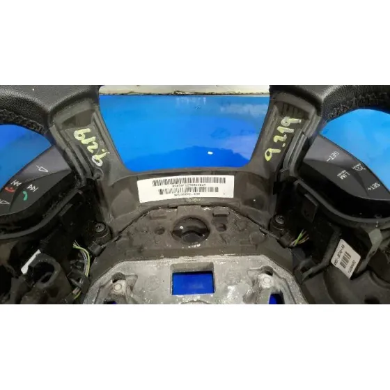 Volante para Ford Focus Lim. (Cb8)