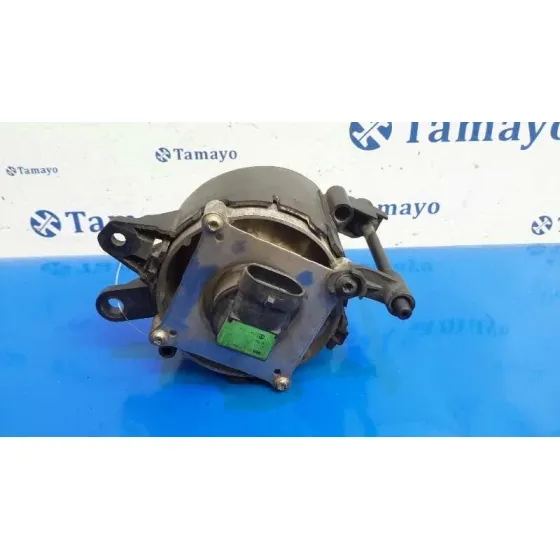 Faro Antiniebla Derecho para Audi A4 Avant (8E)