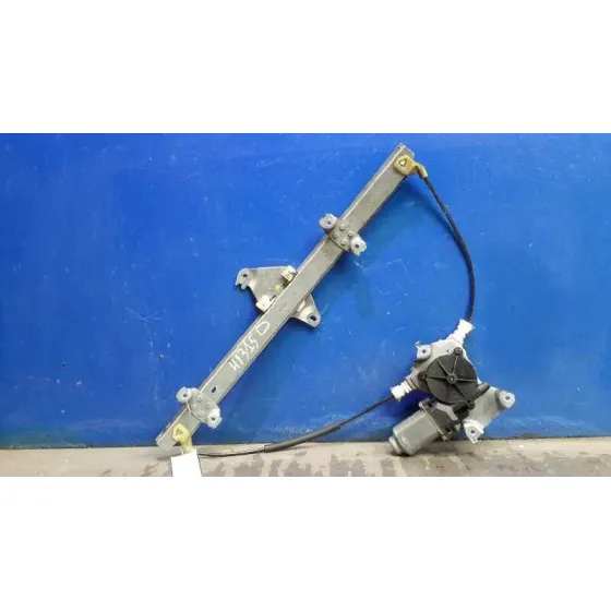 Elevalunas Delantero Derecho para Nissan Almera (N16/E)