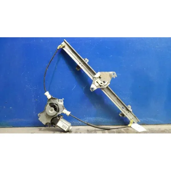 Elevalunas Delantero Derecho para Nissan Almera (N16/E)