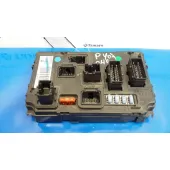 Caja Reles / Fusibles para Peugeot 407 Sw