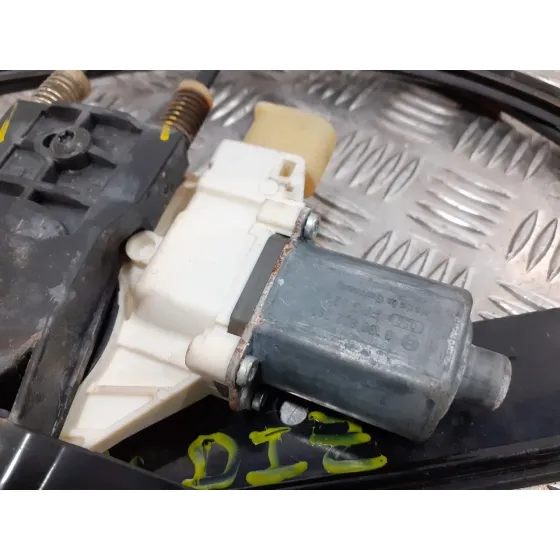 Elevalunas Delantero Izquierdo para Ford Mondeo Ber. (Ca2)