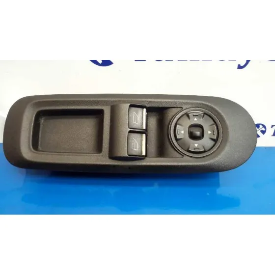 Mando Elevalunas Delantero Izquierdo para Ford Mondeo Ber. (Ca2)