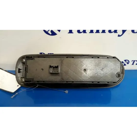 Mando Elevalunas Delantero Izquierdo para Ford Mondeo Ber. (Ca2)