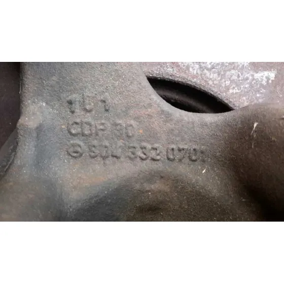 Mangueta Delantera Izquierda para Volkswagen Lt Caja Abierta (Mod. 1997)