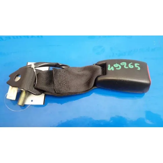 Enganche Cinturon Trasero Izquierdo para Mazda 3 Berlina (Bk)